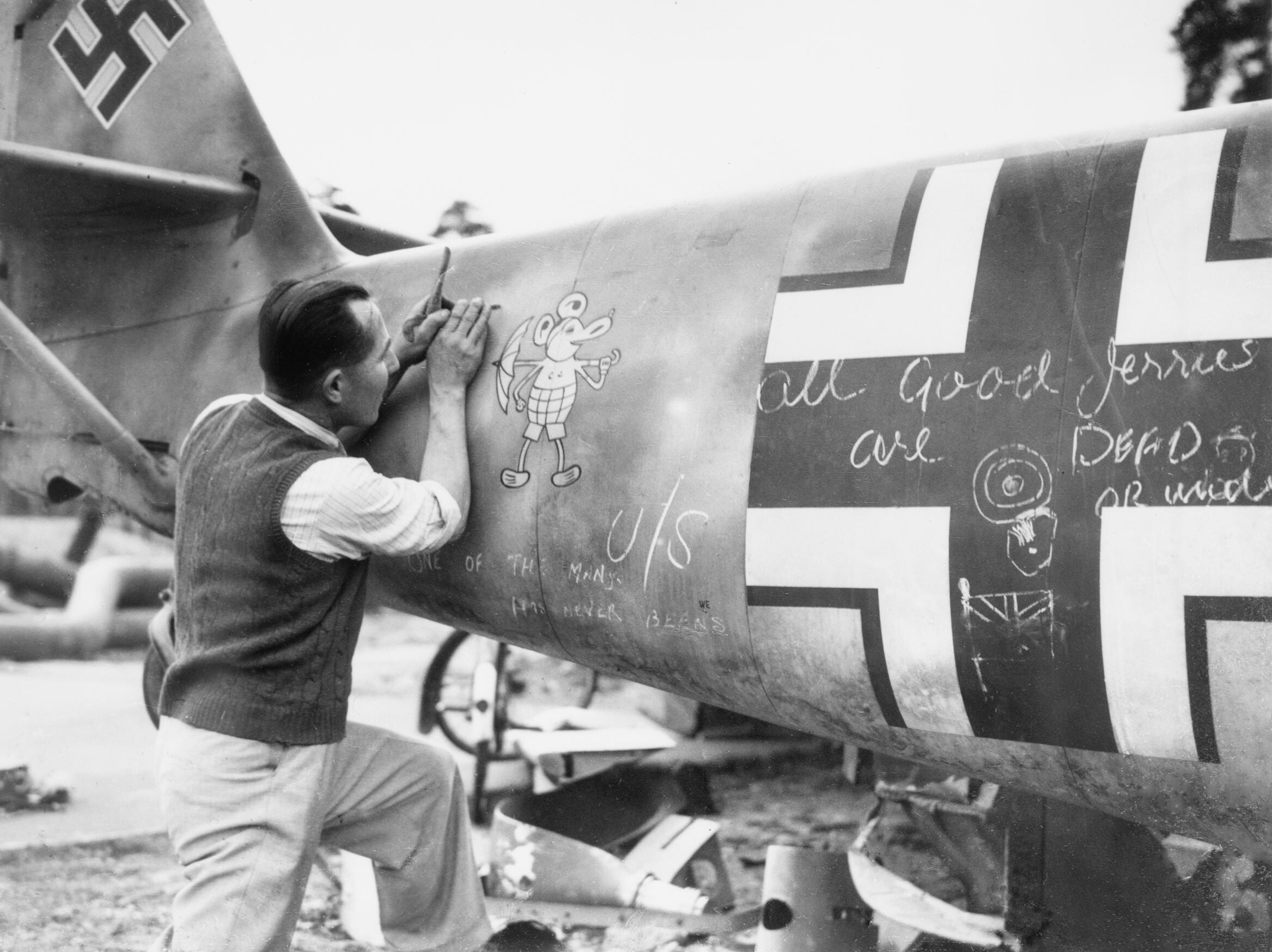 A Messerschmitt Bf 109 of 3.(J)/LG 2 forced down on the Isle of Sheppey after combat on 15 September 1940.
